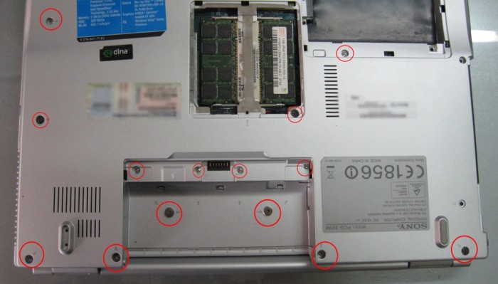 VAIO VGN laptoprepair 5 700x399 شرح مصورلاحدى مشكلات اجهزة السونى فايو sony vaio laptop